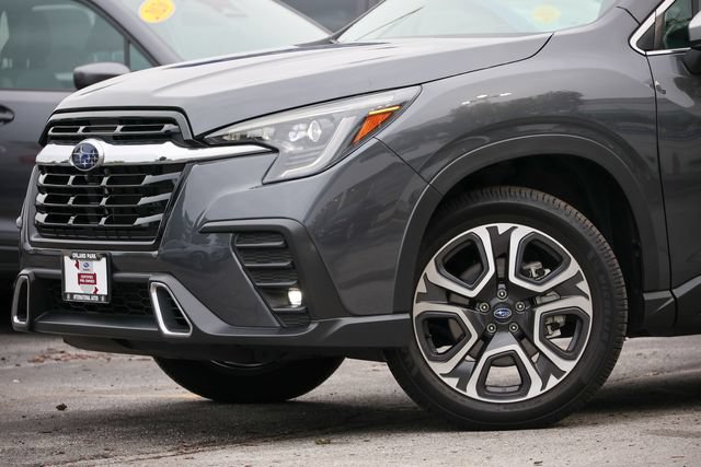 Used 2023 Subaru Ascent Touring AWD/4WD image 14