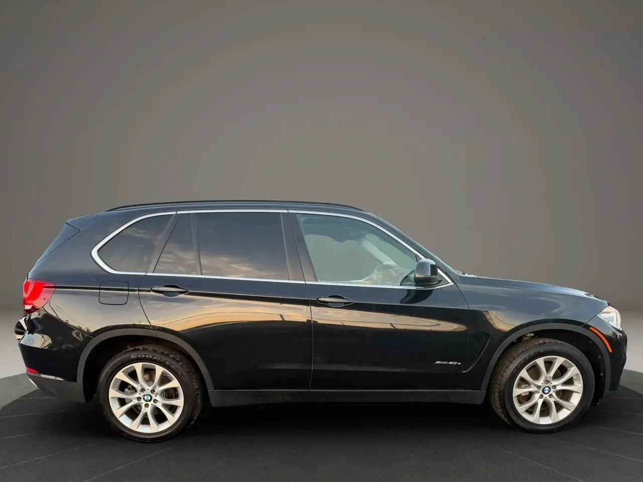 Used 2016 BMW X5 xDrive40e AWD/4WD image 4
