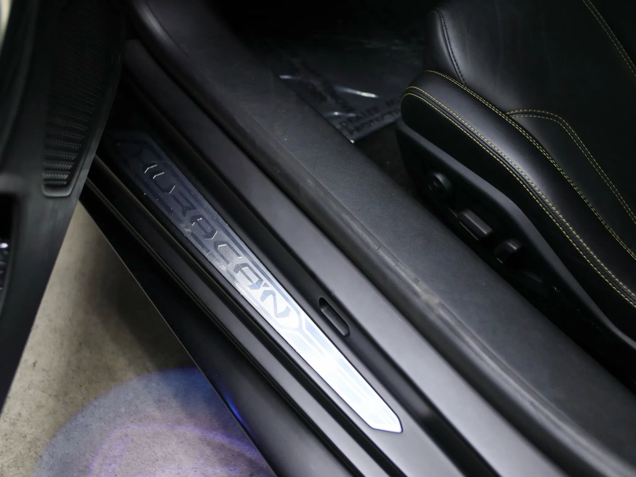 Used 2015 Lamborghini Huracan LP 610-4 image 34