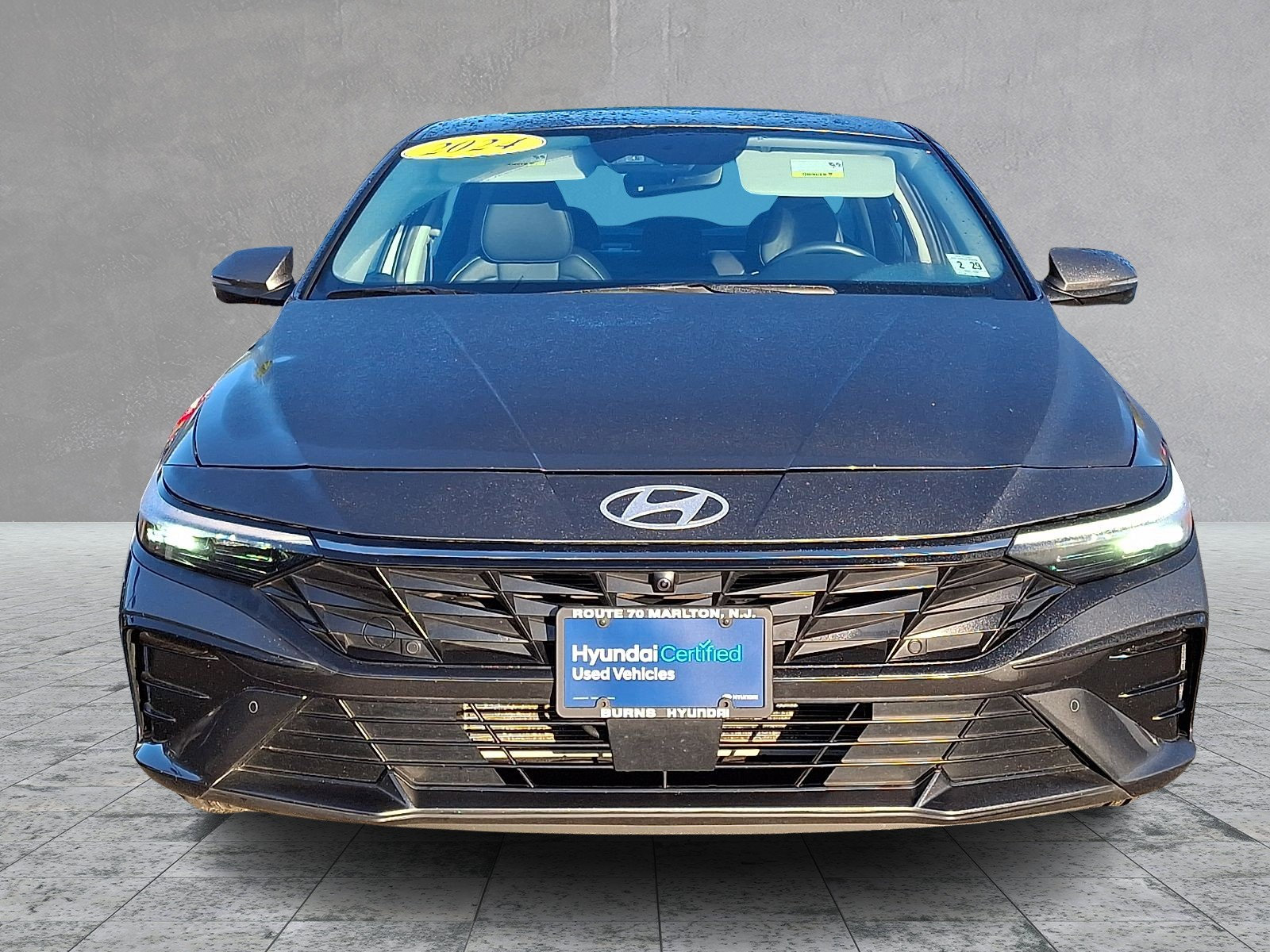 Certified 2024 Hyundai Elantra Limited FWD image 2