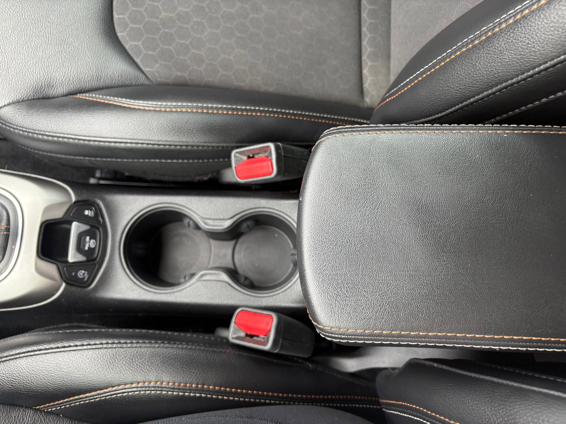 Used 2018 Jeep Compass Latitude w/ Popular Equipment Group image 34