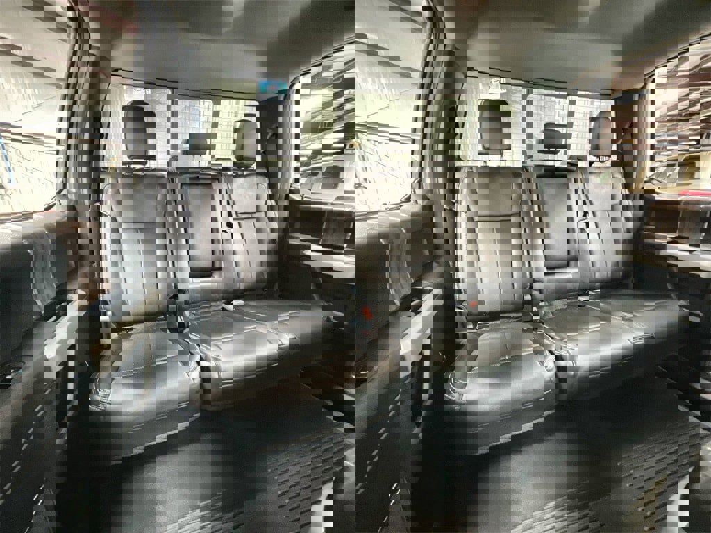 Used 2019 Ford F150 Lariat image 24