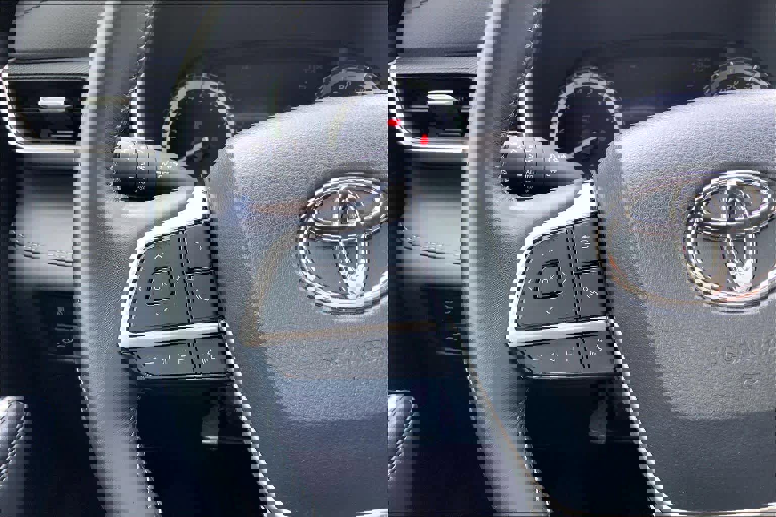 Used 2022 Toyota Highlander XSE image 23