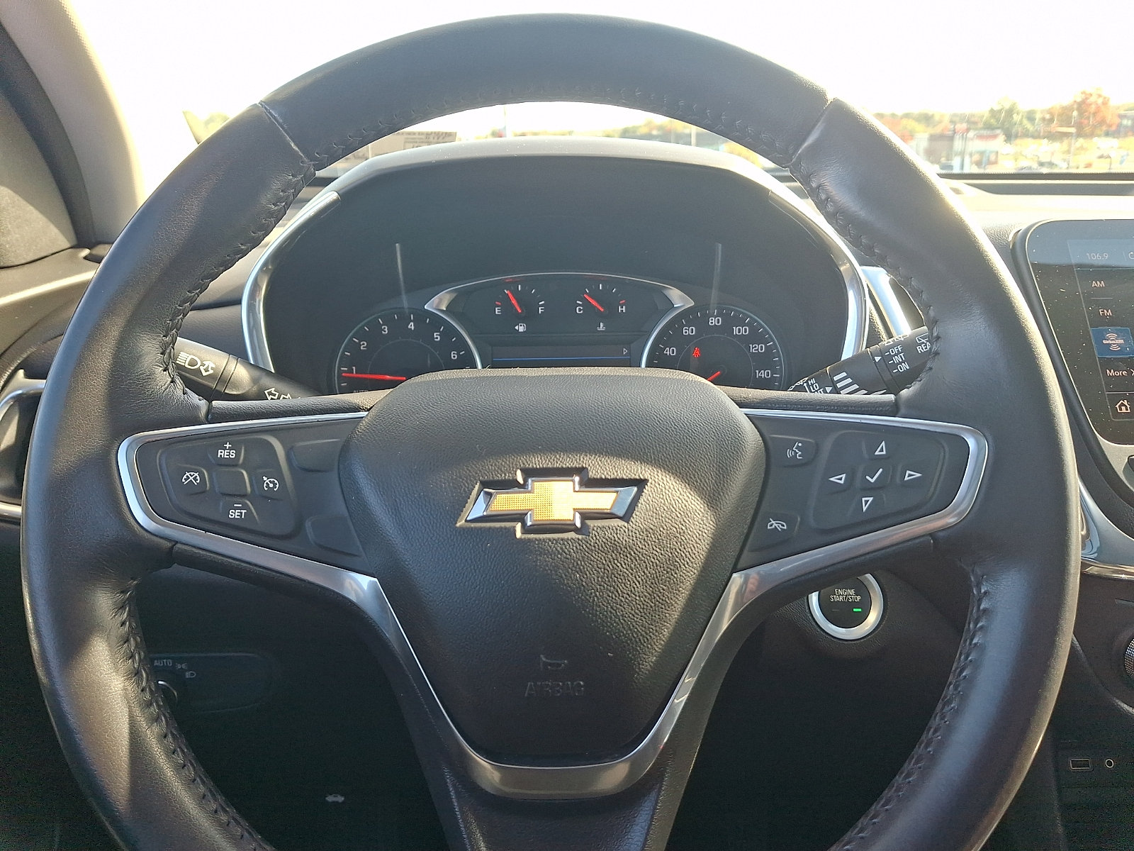 Used 2019 Chevrolet Equinox LT AWD/4WD image 21