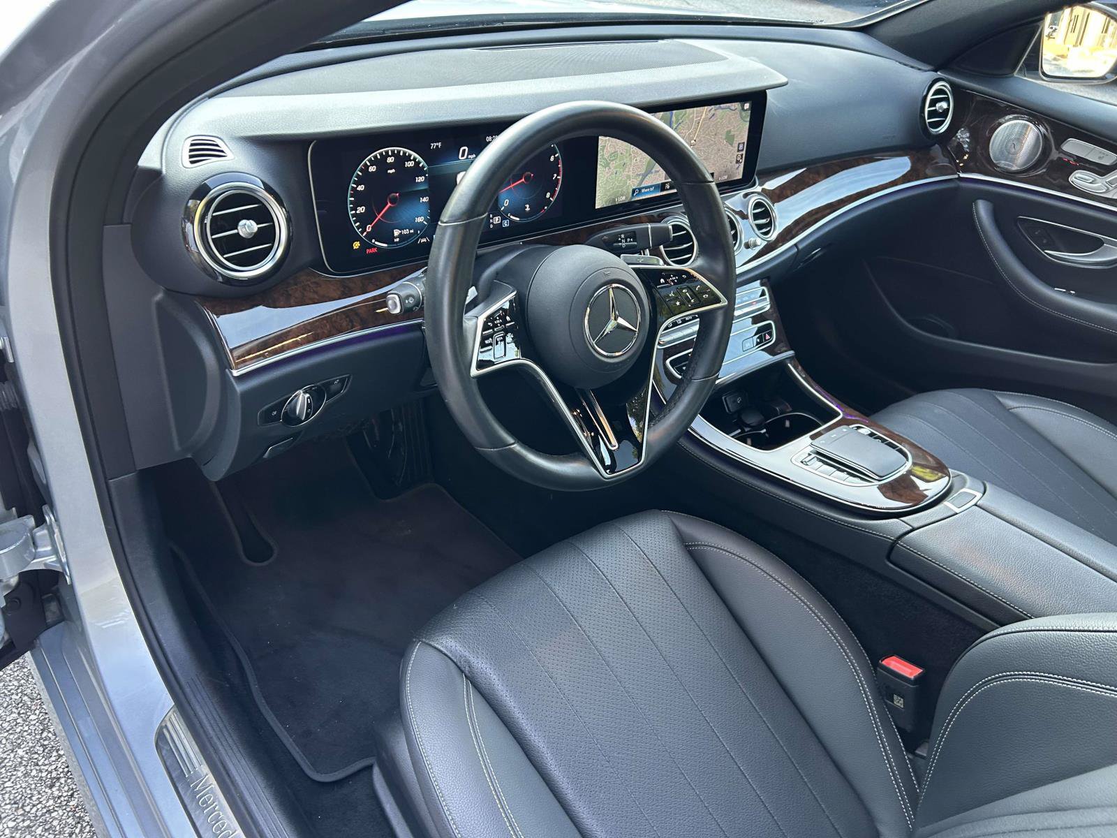 Certified 2023 Mercedes-Benz E 350 4MATIC Sedan w/ Premium Package image 18