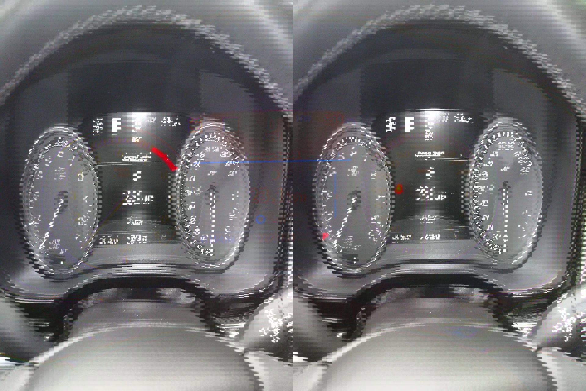 Used 2023 Cadillac XT6 Sport image 15