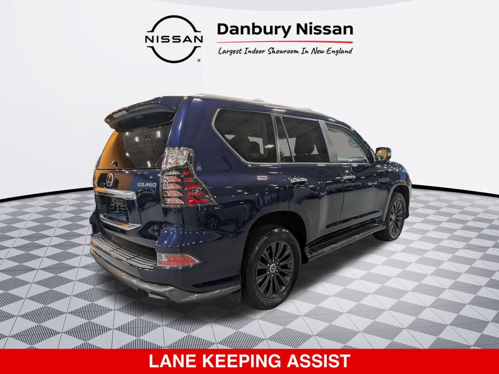Used 2023 Lexus GX 460 Luxury w/ Sport Design Package AWD/4WD image 3