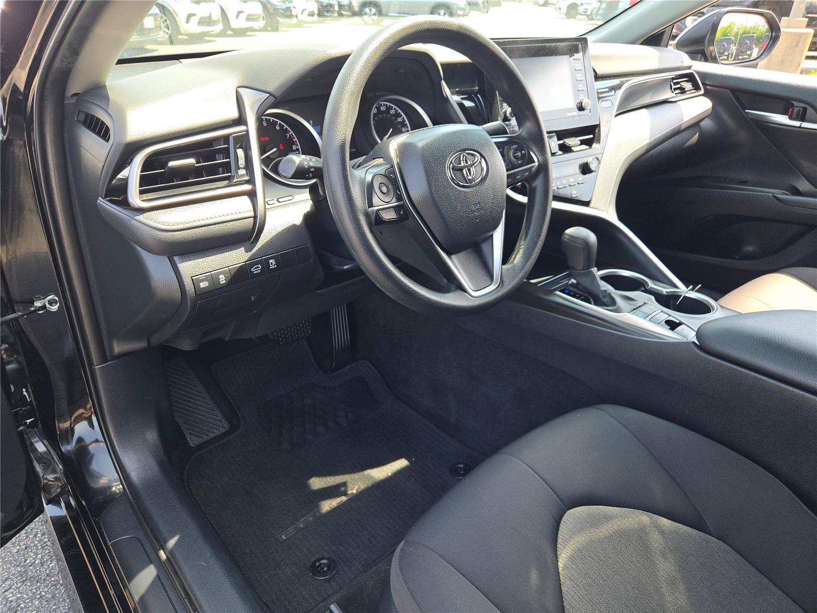Used 2023 Toyota Camry LE AWD/4WD image 22