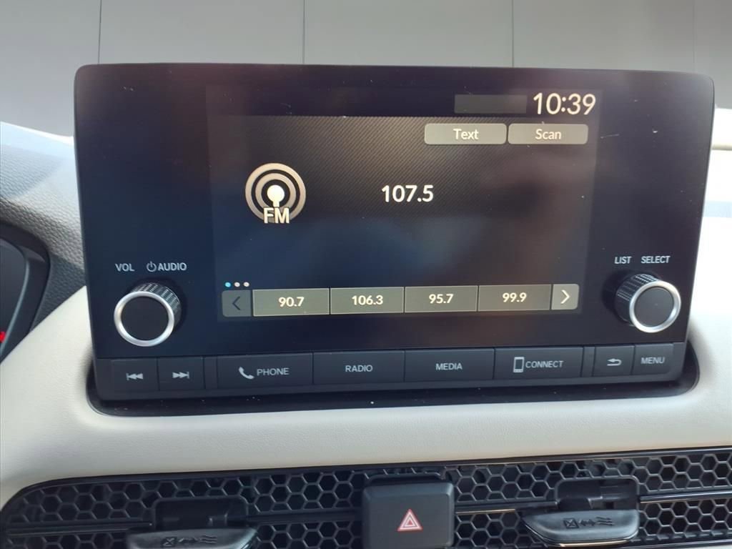 Used 2023 Honda HR-V LX image 18