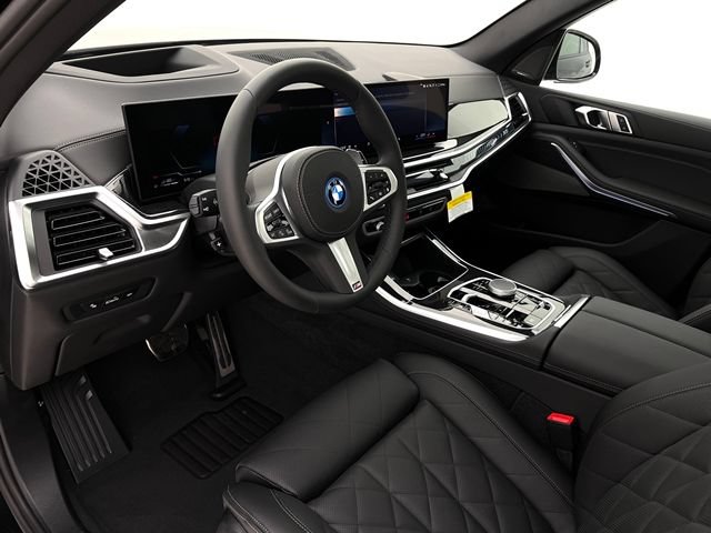 New 2026 BMW X5 xDrive50e w/ M Sport Package AWD/4WD image 9