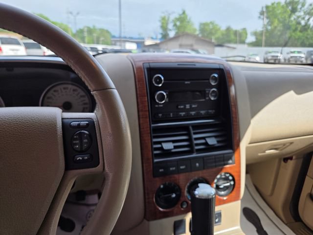 Used 2010 Ford Explorer Eddie Bauer RWD image 18