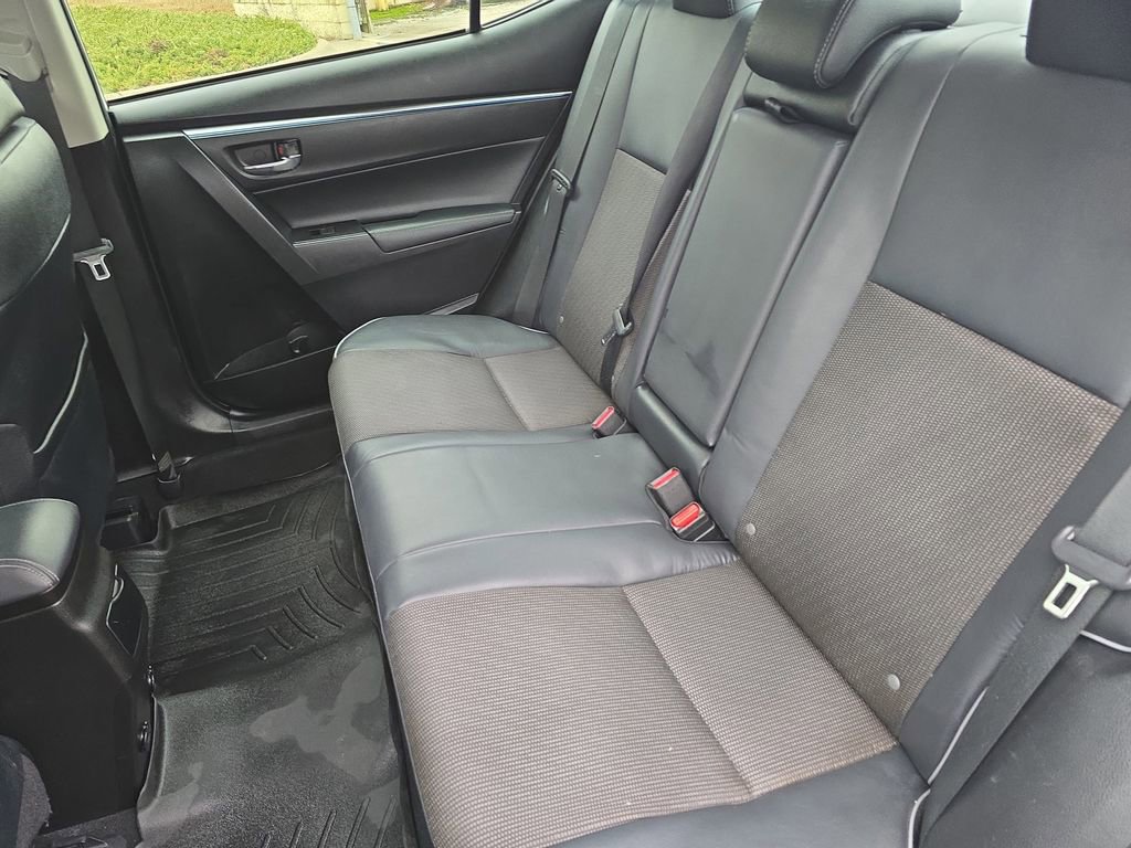 Used 2015 Toyota Corolla L image 13