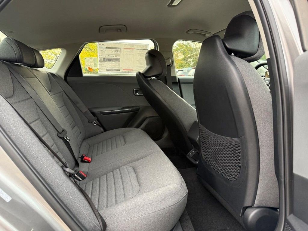 New 2025 Kia K4 EX image 5