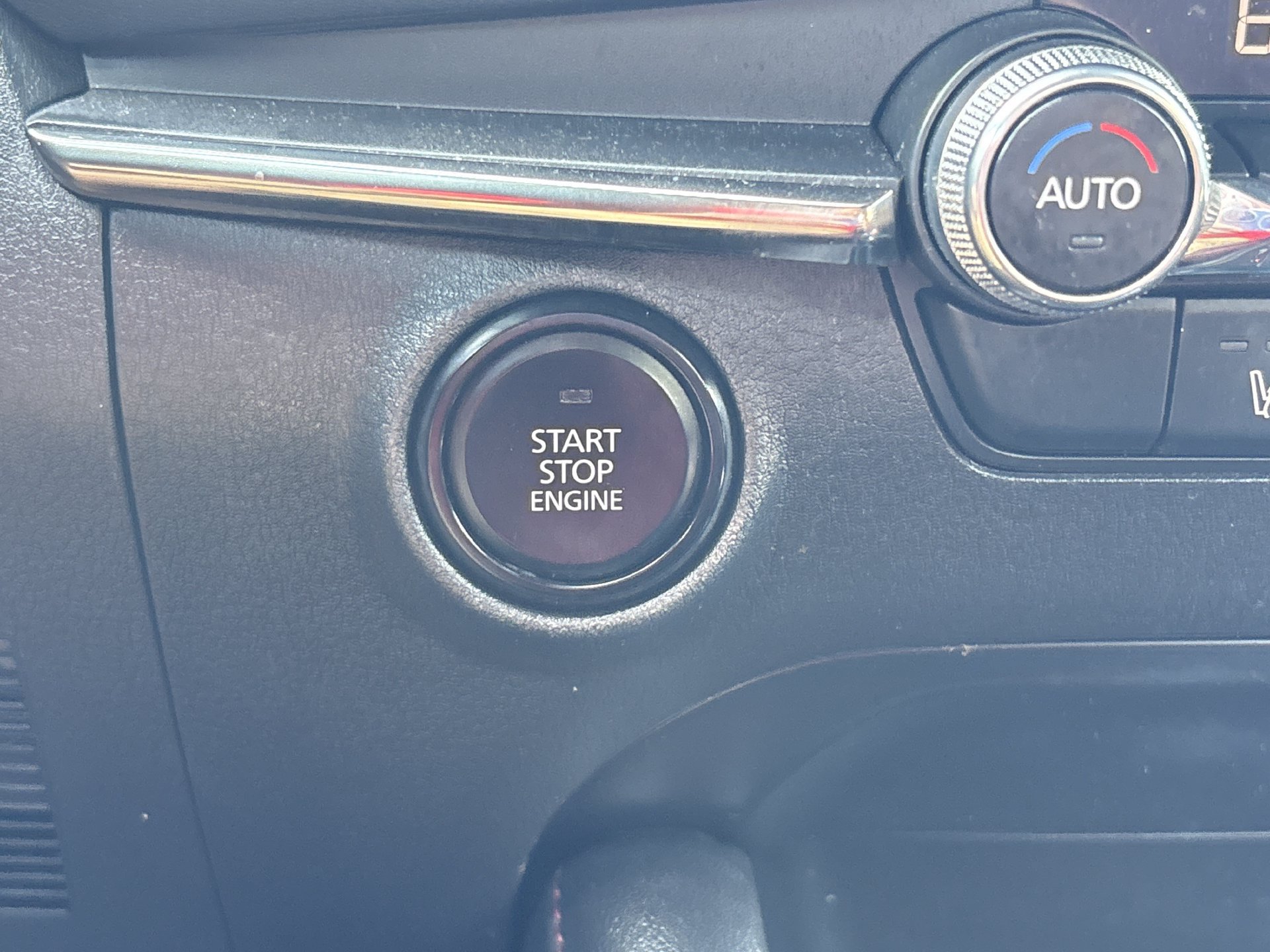 Used 2024 MAZDA MAZDA3 s AWD/4WD image 9