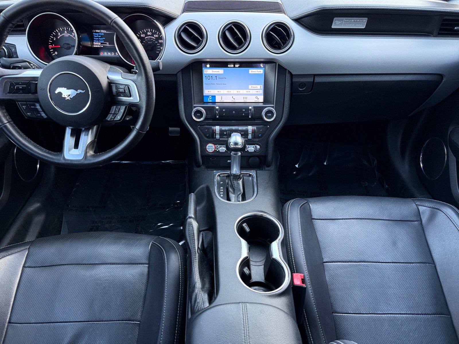 Used 2017 Ford Mustang Premium image 10