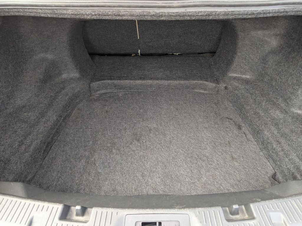 Used 2014 Ford Taurus SEL w/ Equipment Group 201A image 6