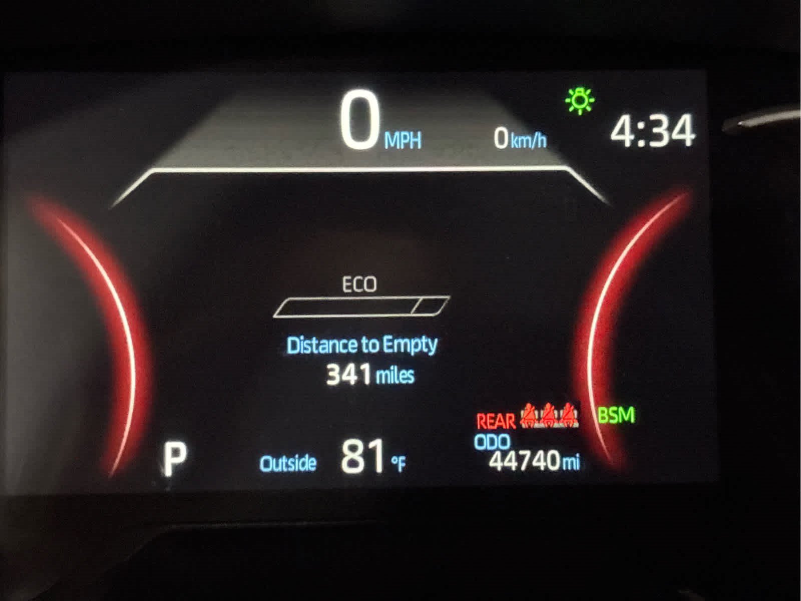 Used 2025 Toyota RAV4 XLE AWD/4WD image 11