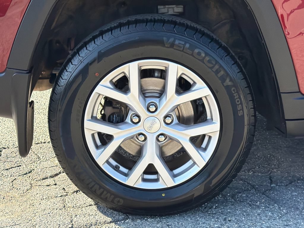 Used 2022 Jeep Grand Cherokee Limited AWD/4WD image 10