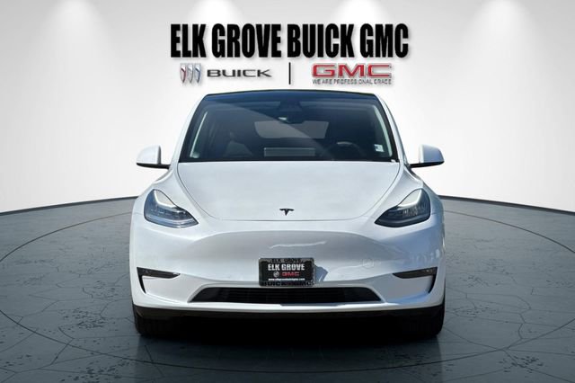 Used 2021 Tesla Model Y Long Range image 9