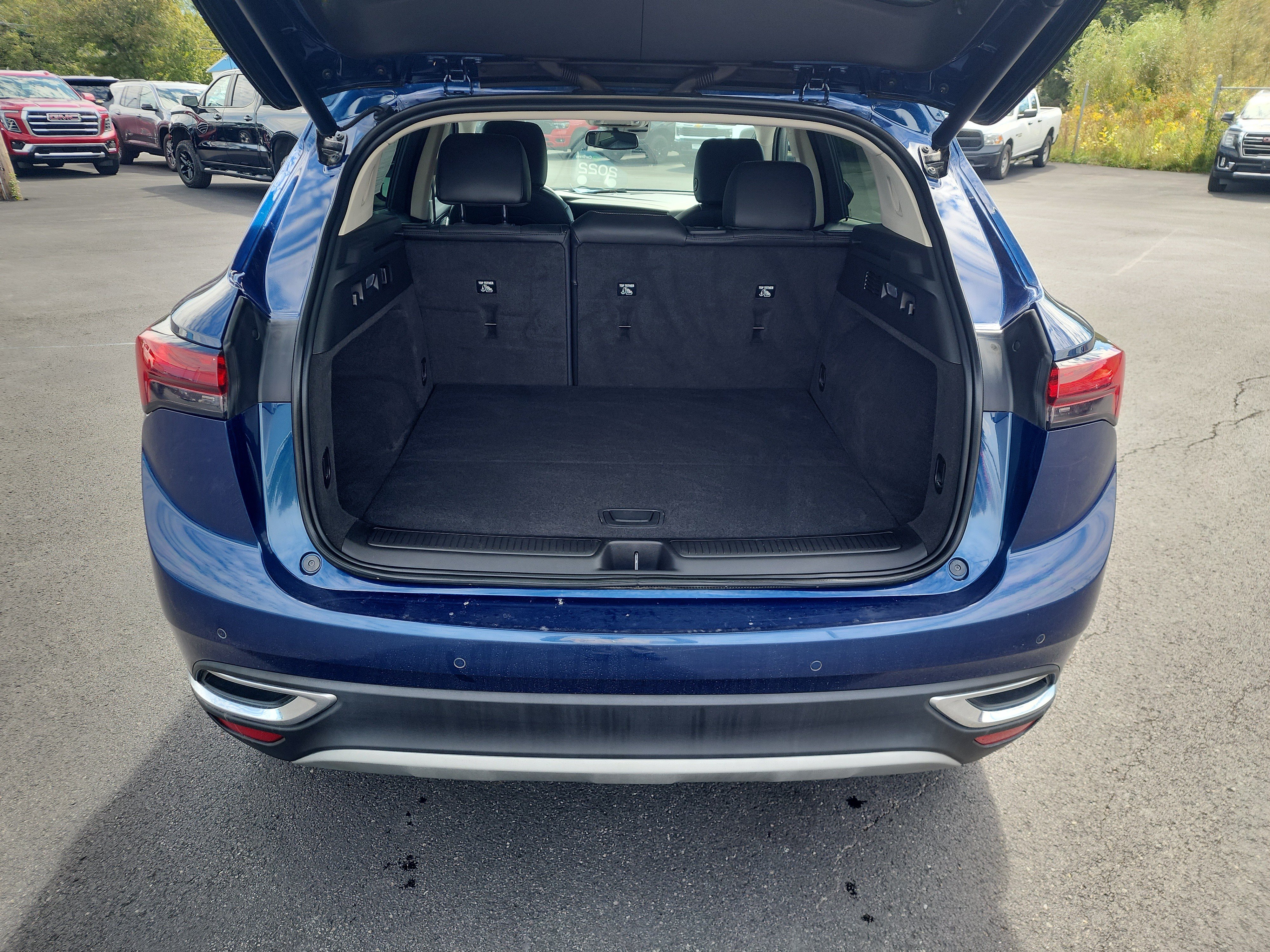 Certified 2022 Buick Envision Essence w/ Safety Package AWD/4WD image 26