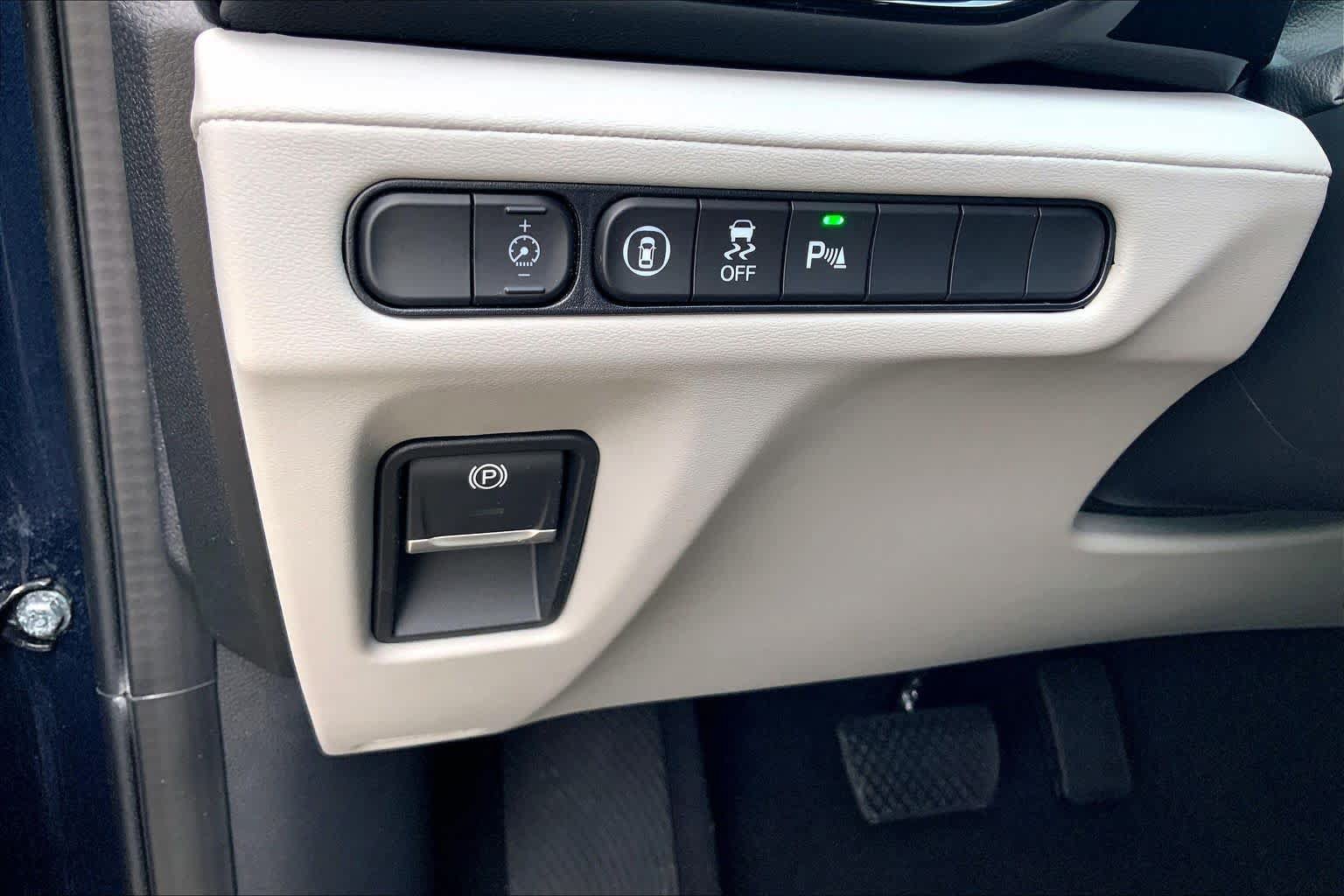 Used 2026 Acura MDX w/ Technology Package FWD image 36