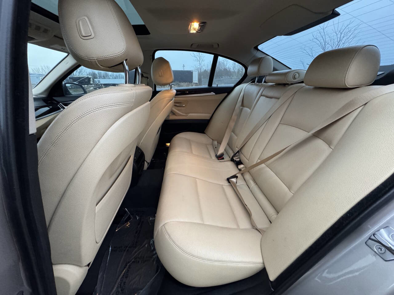 Used 2016 BMW 528i xDrive Sedan image 11