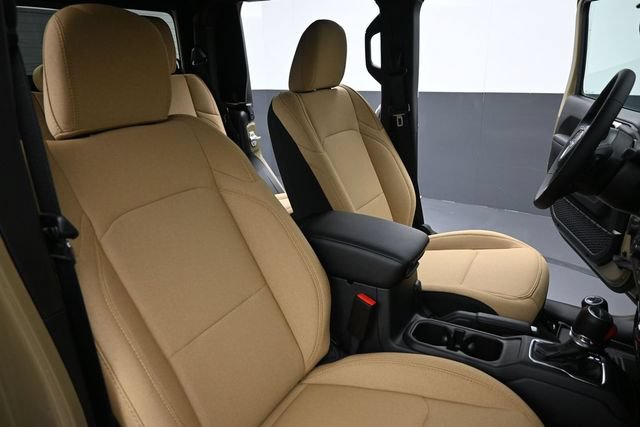 New 2026 Jeep Gladiator Willys AWD/4WD image 17
