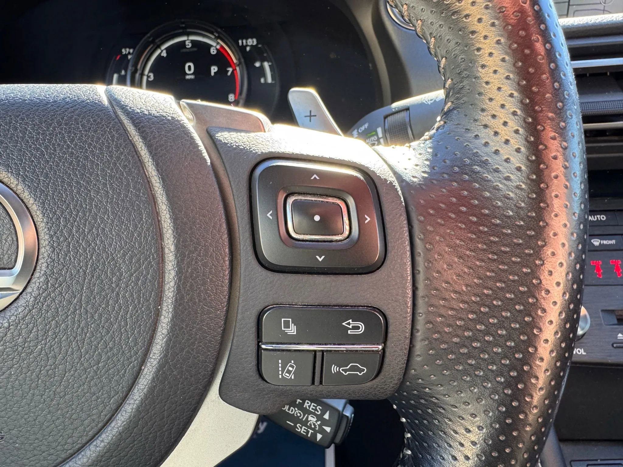 Used 2022 Lexus RC 300 F Sport w/ Navigation Package image 31