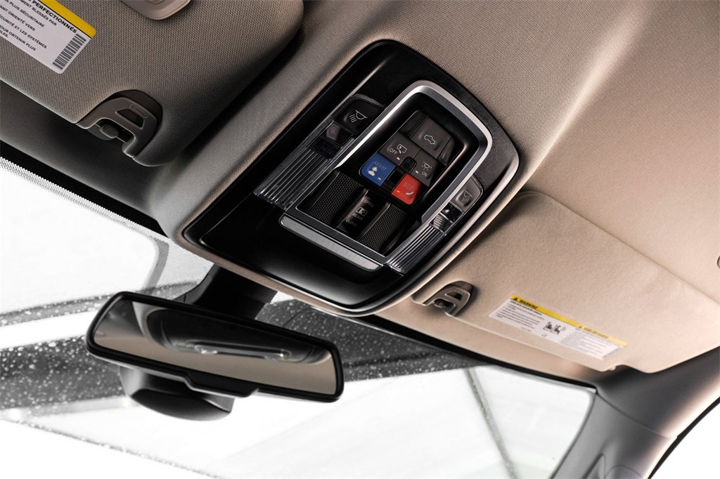 Used 2024 RAM 3500 Laramie w/ Bed Utility Group image 32