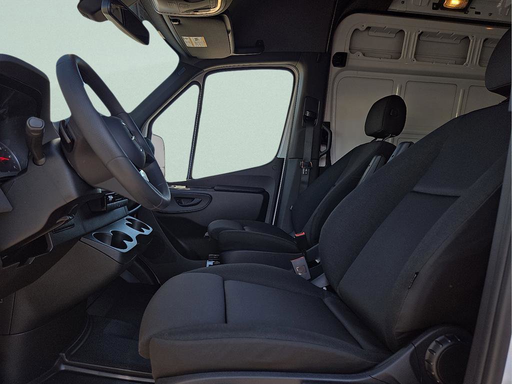 New 2026 Mercedes-Benz Sprinter 144 Cargo image 18