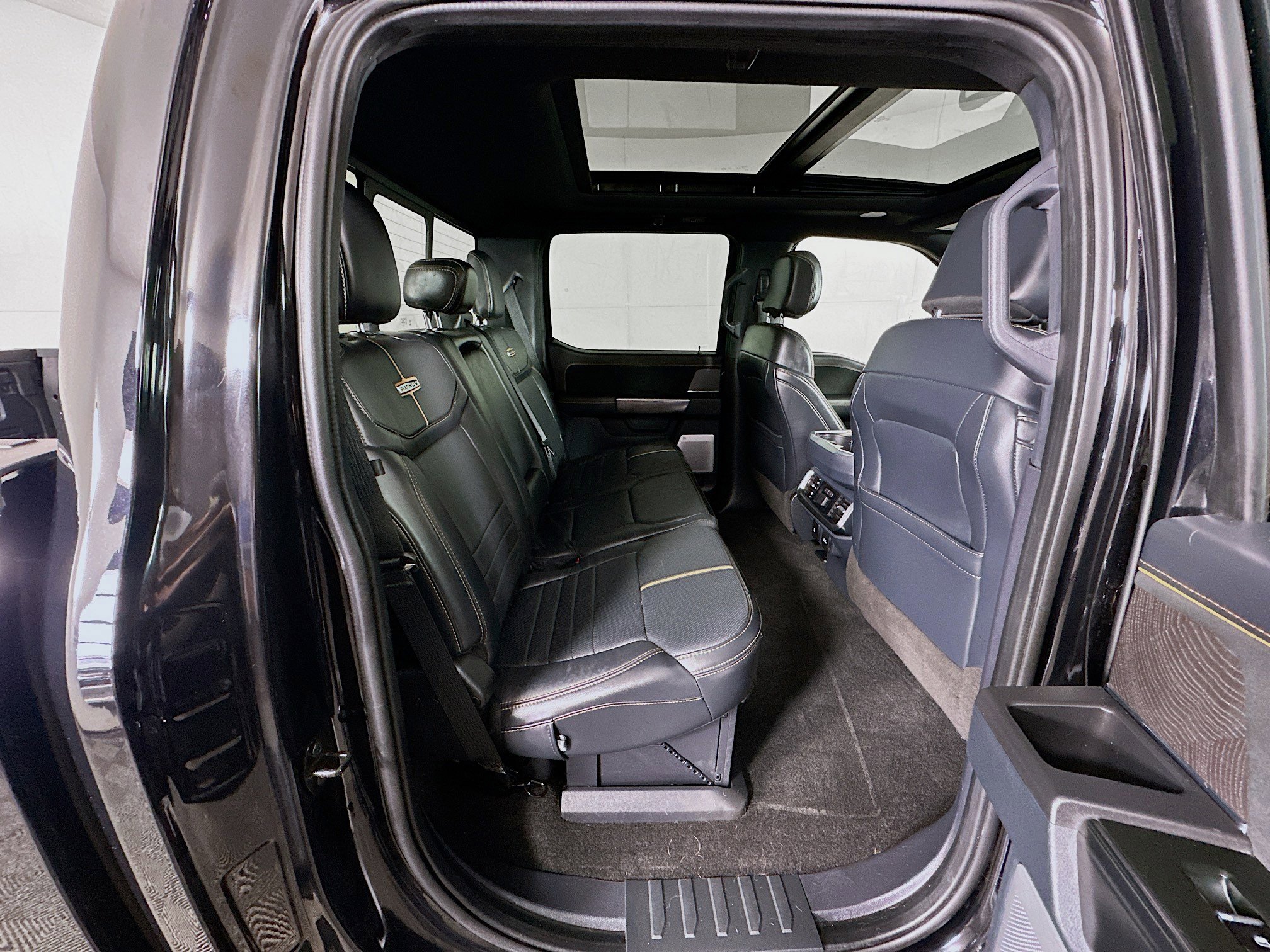 Used 2023 Ford F150 Platinum w/ Equipment Group 701A High image 27