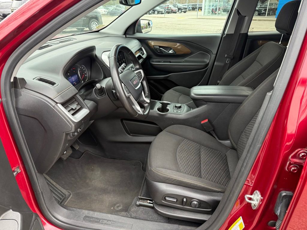 Used 2020 GMC Terrain SLE w/ Driver Convenience Package AWD/4WD image 13
