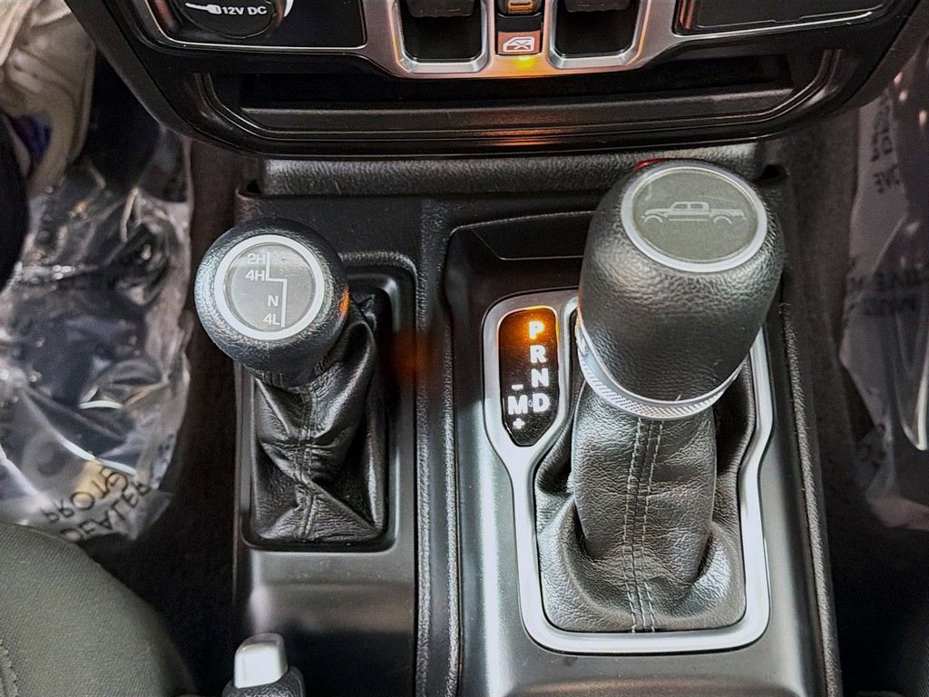 Used 2021 Jeep Gladiator Sport image 32