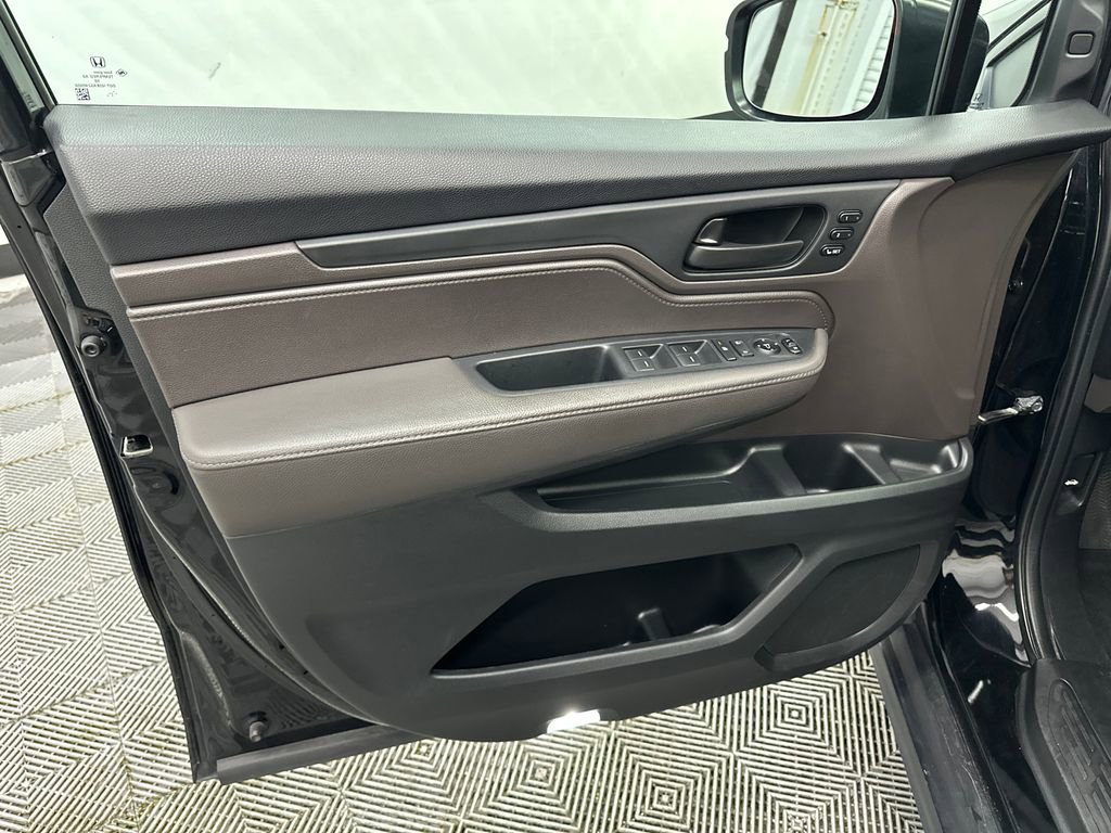 Used 2020 Honda Odyssey EX-L image 11