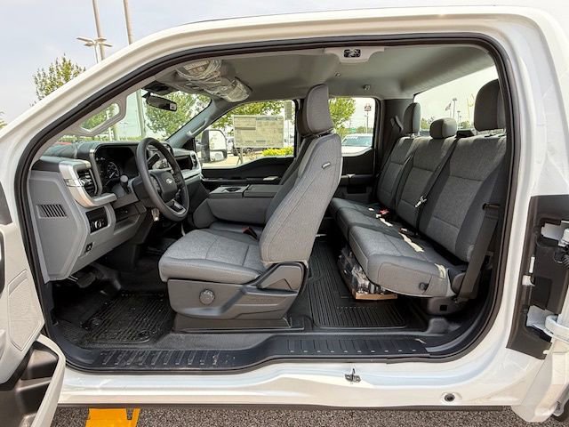New 2026 Ford F250 XL image 17