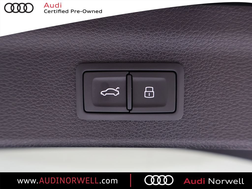 Certified 2021 Audi Q3 2.0T Premium Plus w/ Premium Plus Package AWD/4WD image 17
