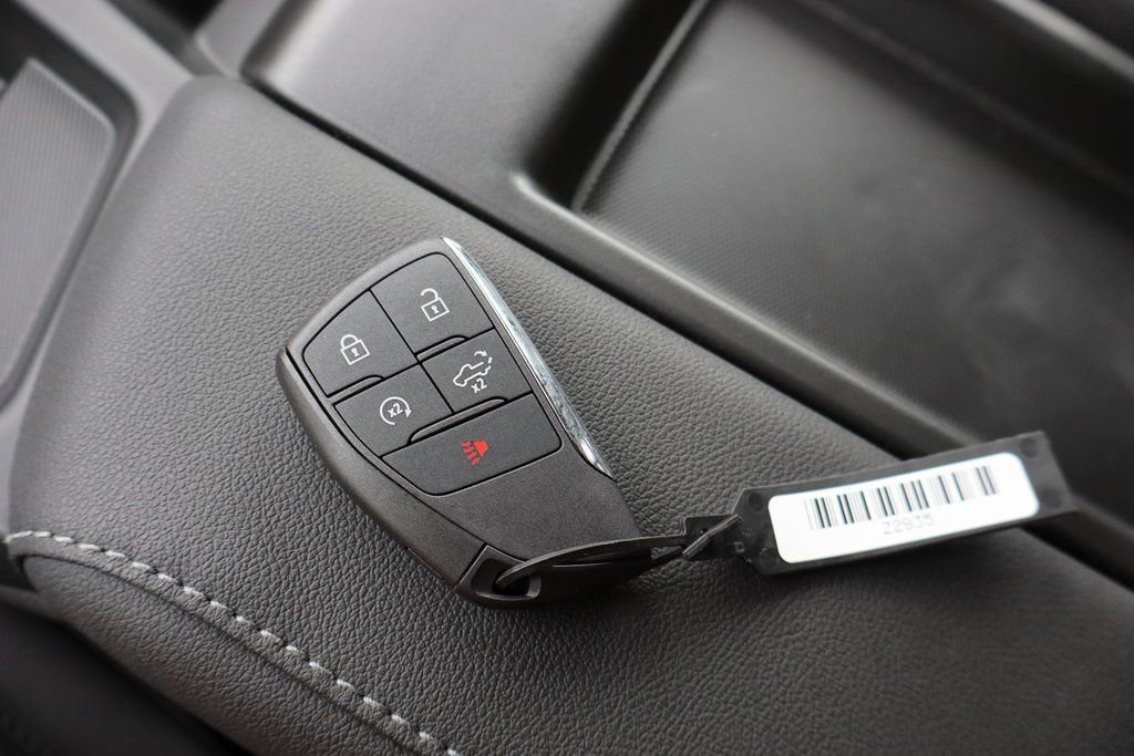 New 2026 Chevrolet Silverado 1500 LT w/ Safety Package image 25