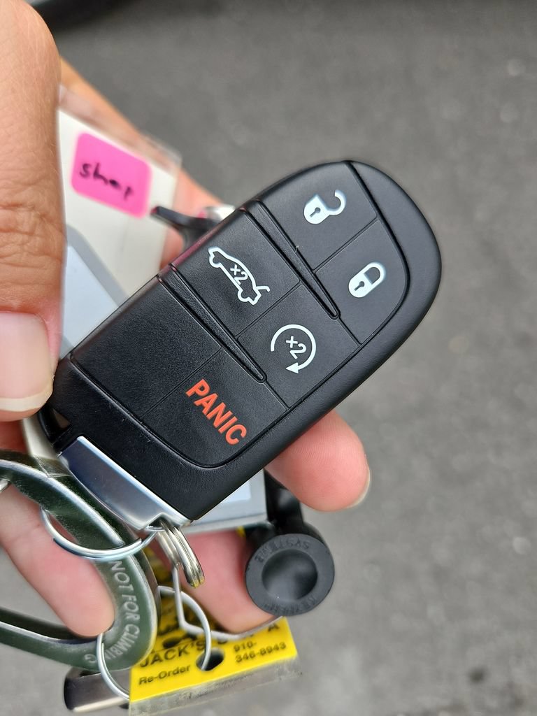 Used 2020 Dodge Charger SXT AWD/4WD image 32
