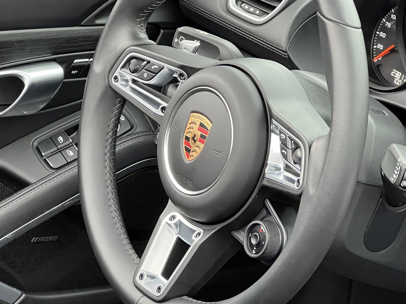 Certified 2024 Porsche 718 Boxster GTS image 19