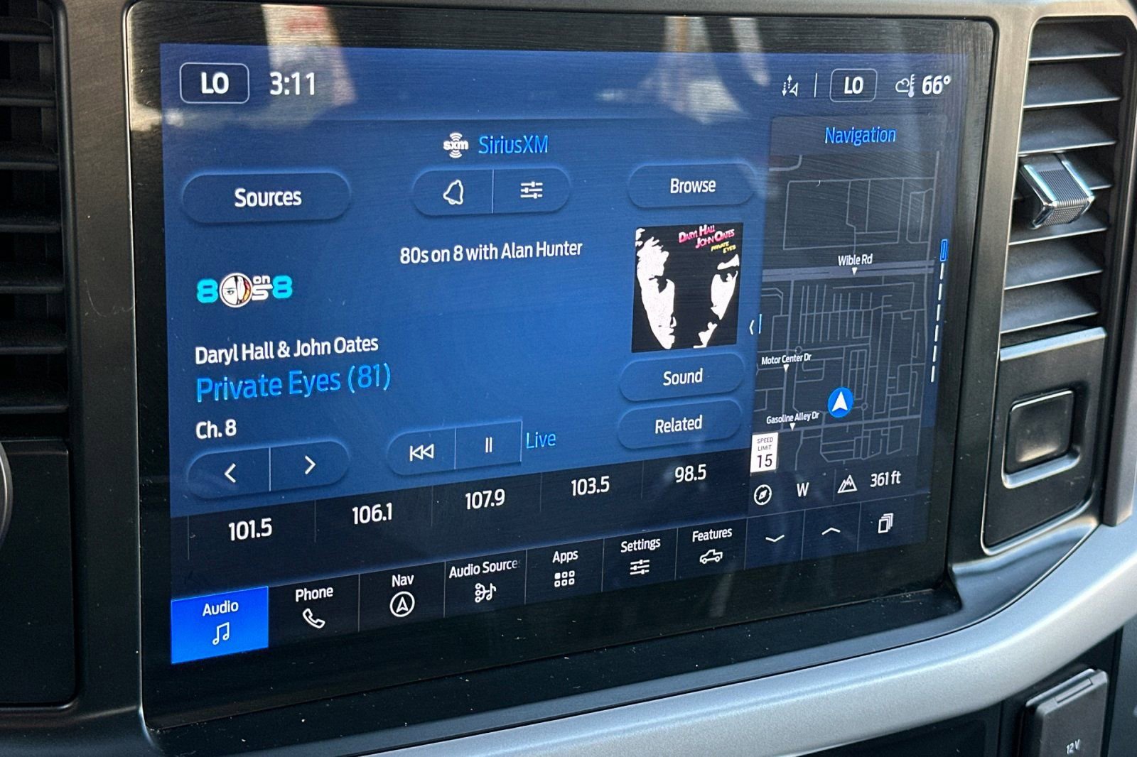 Used 2023 Ford F150 Lightning XLT image 18