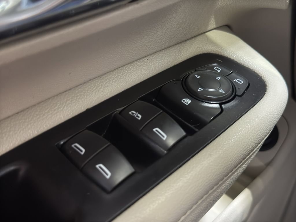 Certified 2020 GMC Terrain Denali w/ Denali Premium Package image 35