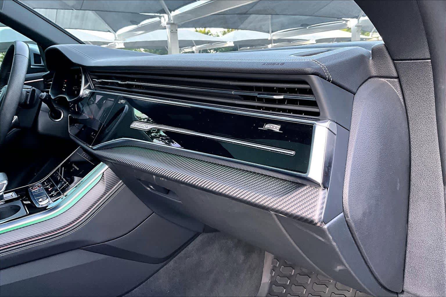 Used 2024 Audi SQ8 Premium Plus w/ S Sport Package AWD/4WD image 18