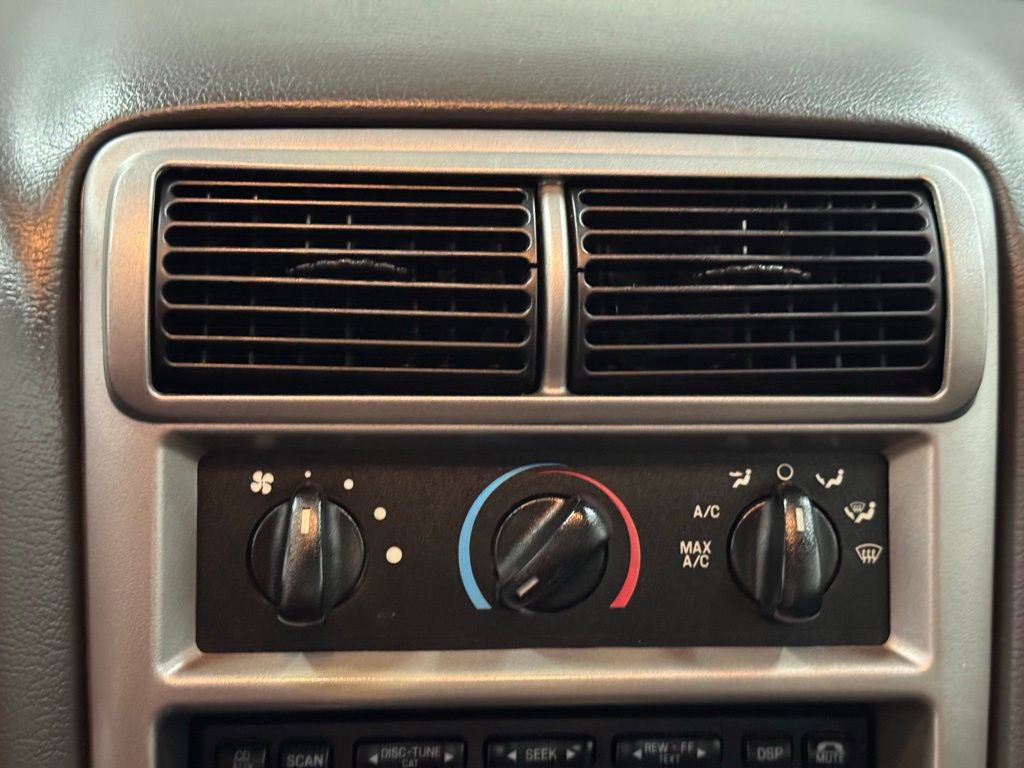 Used 2004 Ford Mustang GT image 22