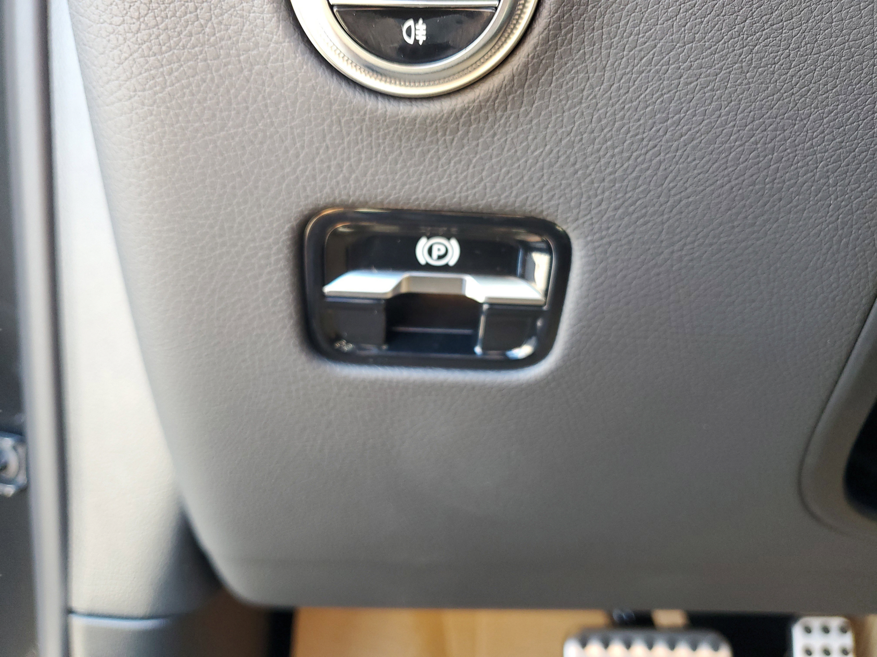 Certified 2026 Mercedes-Benz GLC 300 4MATIC image 31