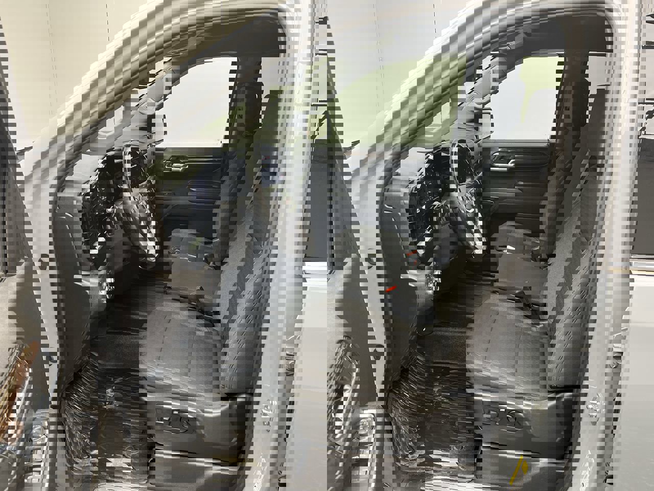 Used 2024 GMC Sierra 1500 SLE w/ X31 Off-Road Package video 3