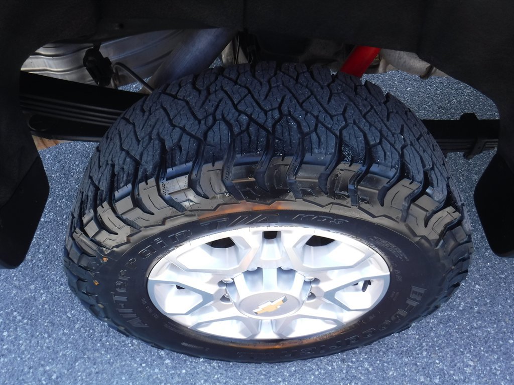 Used 2023 Chevrolet Silverado 2500 LTZ w/ LTZ Plus Package image 4