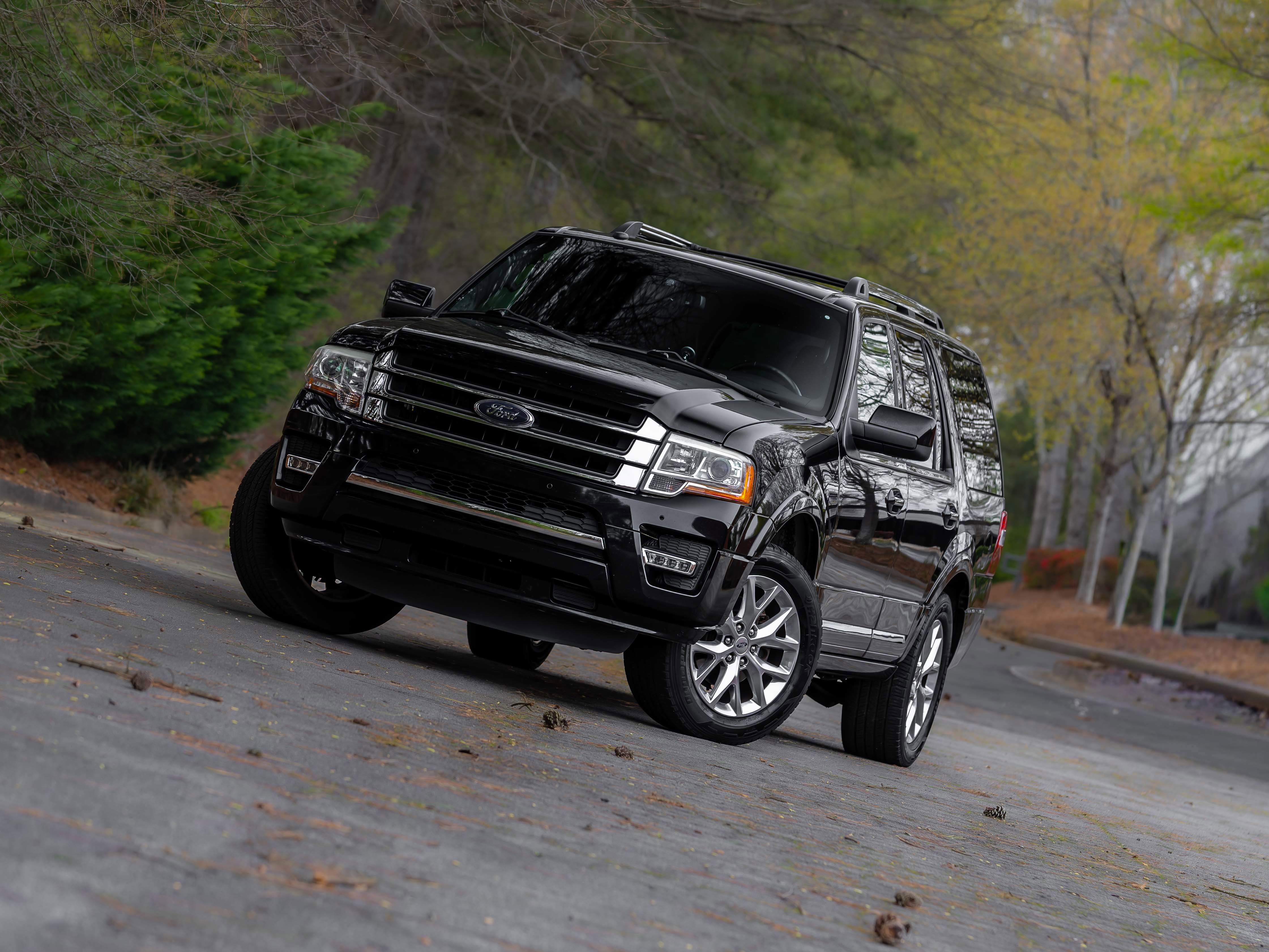 Used 2017 Ford Expedition Limited w/ Equipment Group 301A image 22