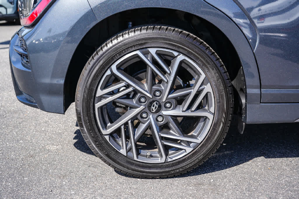 Used 2022 Hyundai Kona N Line w/ Tech Package AWD/4WD image 10
