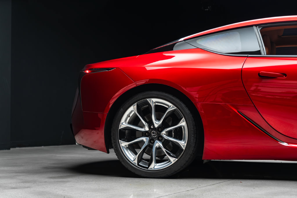 Used 2018 Lexus LC 500 Coupe w/ Sport Package RWD image 11
