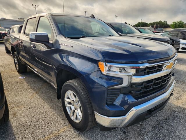 Used 2023 Chevrolet Silverado 1500 LT AWD/4WD image 1